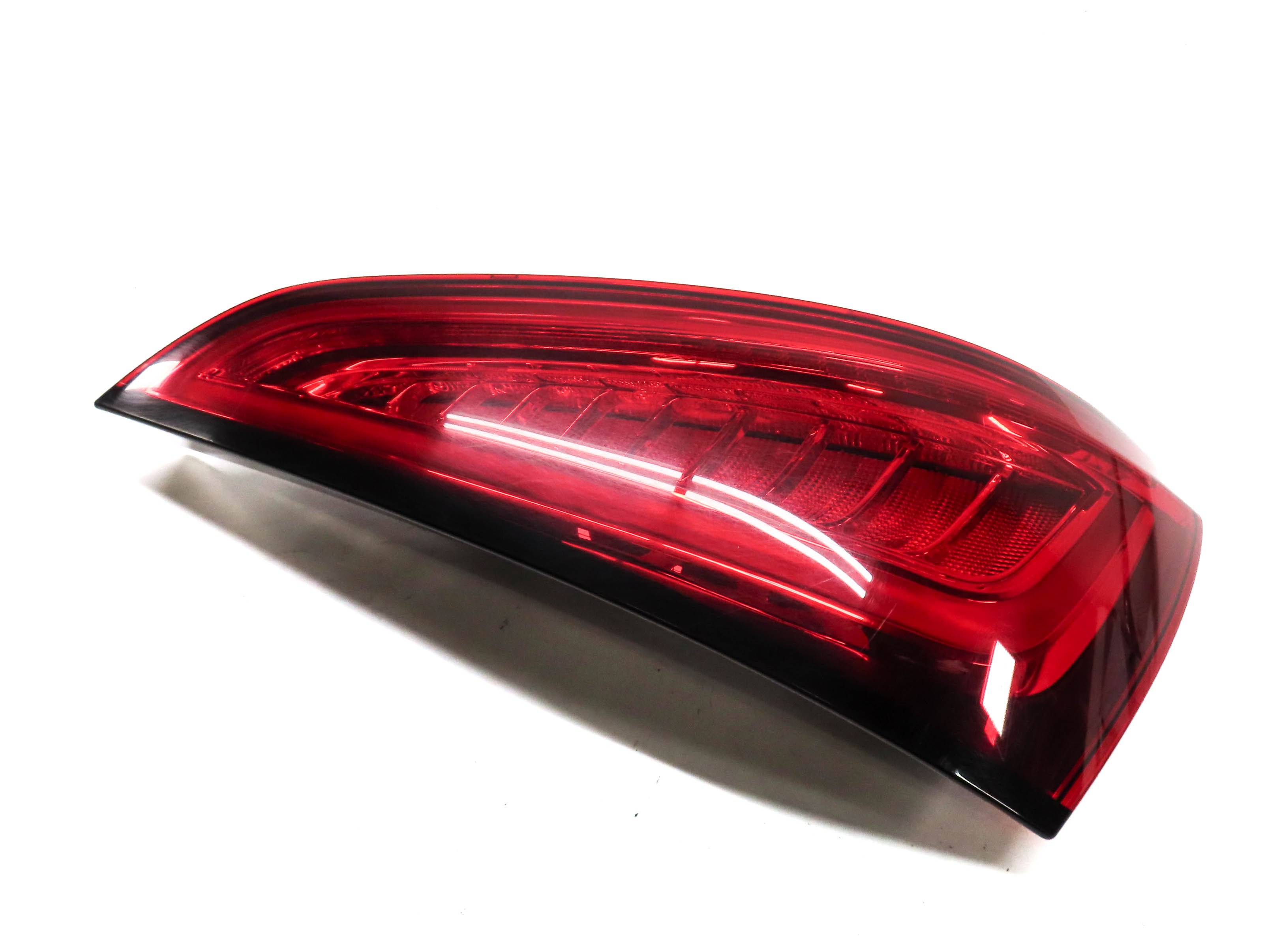 2013-2017 AUDI Q5 SQ5 (B8 8R) RIGHT PASSENGER TAILLIGHT BRAKE LIGHT LAMP (LED) — exact item pictured